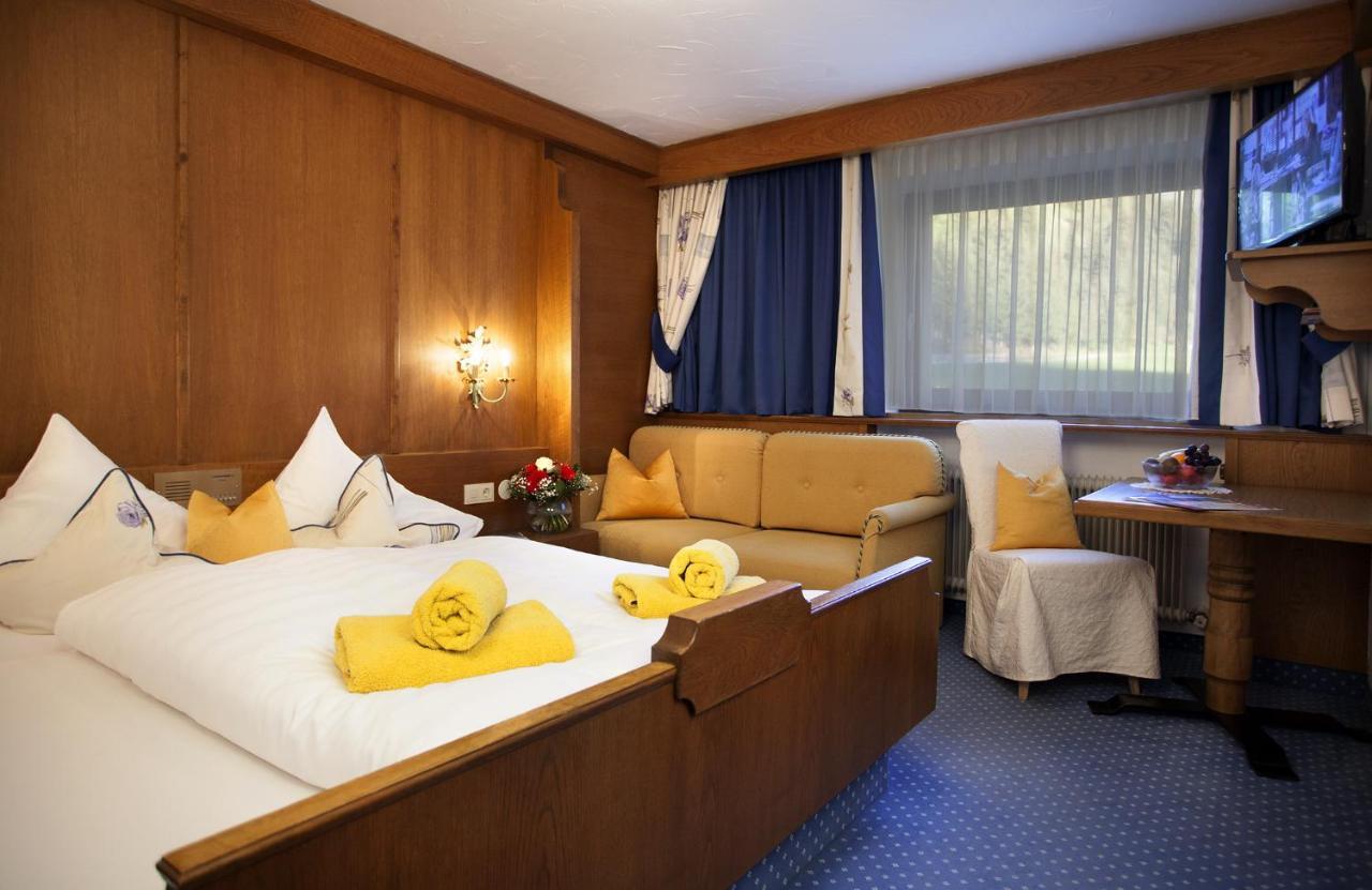 Hotel Almhof Нойщифт им Щубайтал Екстериор снимка